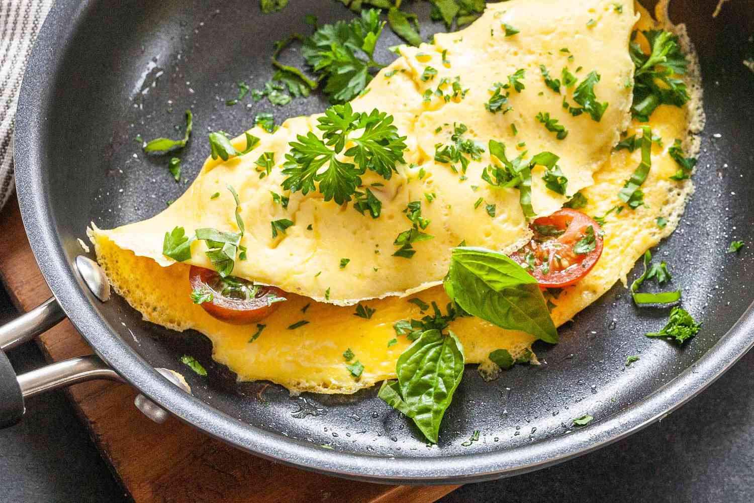 Alkhrof Restaurant Mahboula: Indulge in Authentic Flavors