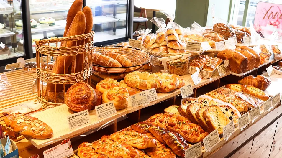 Top 10 bakeries in kuwait: Baked to Perfection